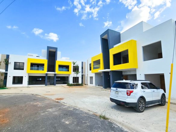 Apartamento Con Piscina y Terraza 2do nivel 2 Hab – Jardines De Caleta 1