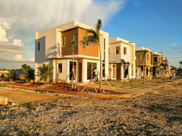 Bella Mar Village Caleta – Casas de 2 niveles